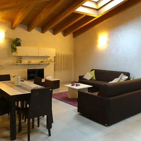 Apartment La Casa Del Vicolo *