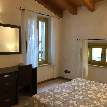 Apartment La Casa Del Vicolo *