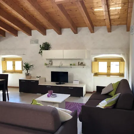 Apartment La Casa Del Vicolo